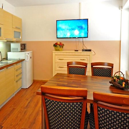 Apartment Bartek Ski Rental デマノブスカ・ドリーナ エクステリア 写真