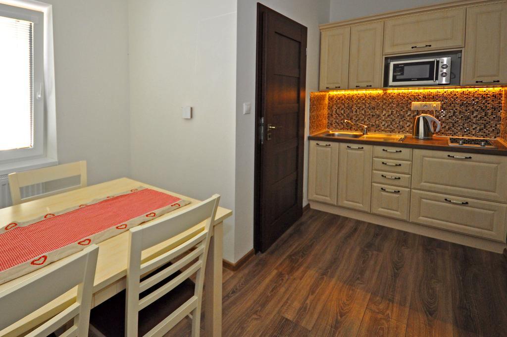 Apartment Bartek Ski Rental デマノブスカ・ドリーナ エクステリア 写真